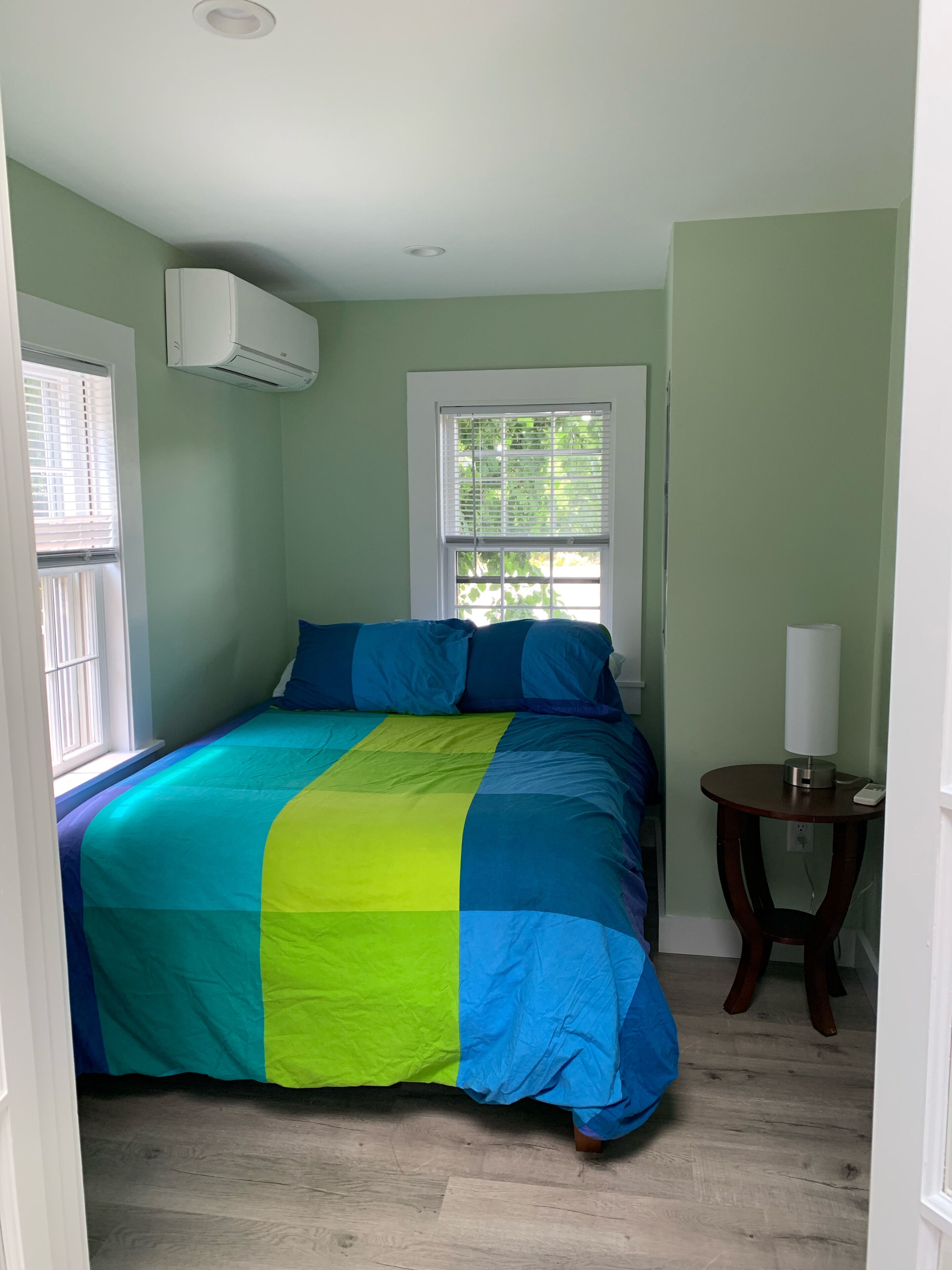 Beautiful Free-Standing Cottage, In The Heart of Provincetown. 