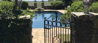 Historic 180 Acre Estate In The Hunt Country Of Loudoun County, Virginia