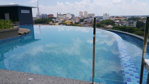 Piscine couverte
