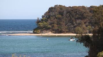 In Strandnähe, Liegestühle