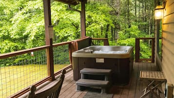 Bañera de hidromasaje exterior