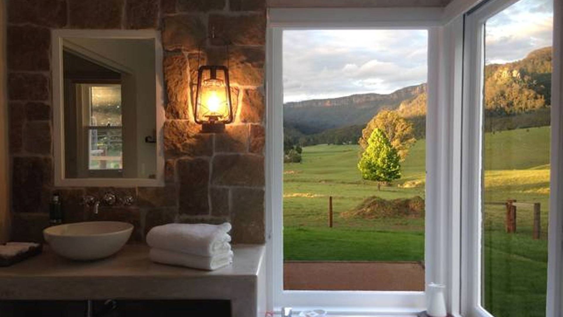 Springview Retreat - secluded, romantic getaway