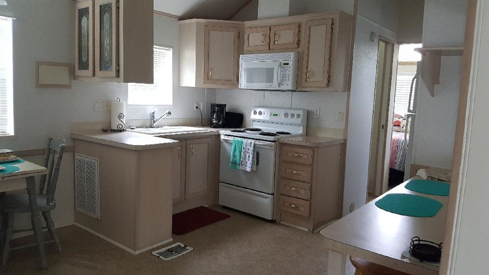 Gated great for families and winter guests<br>Other units inquire if unit booked