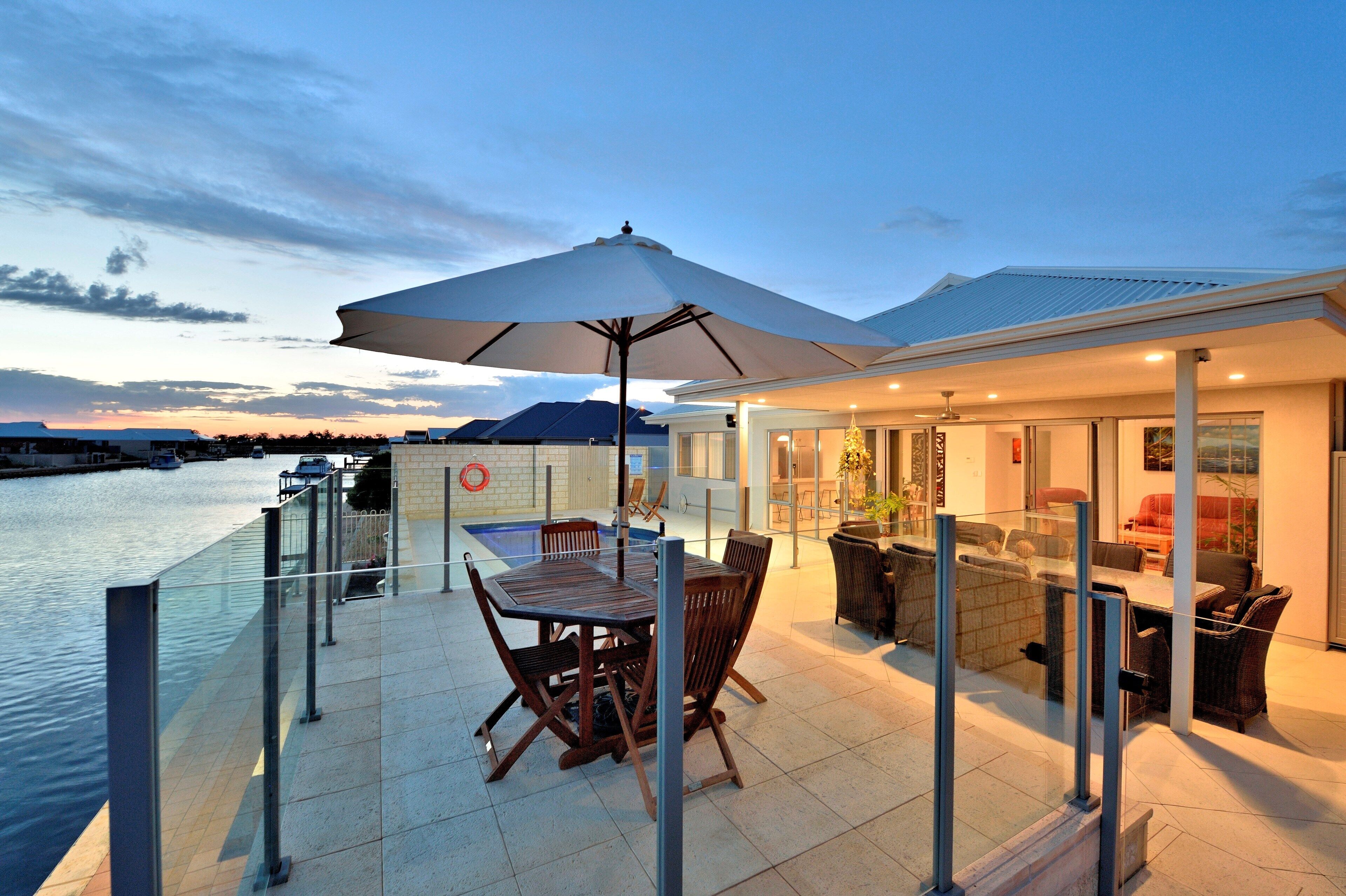 Blue Lagoon on Canal — image 17