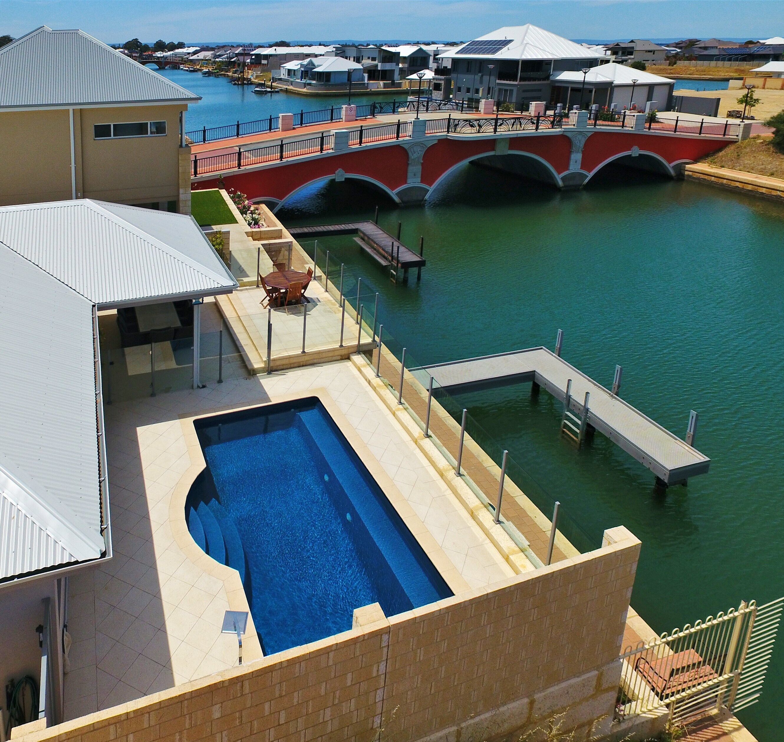 Blue Lagoon on Canal — image 8