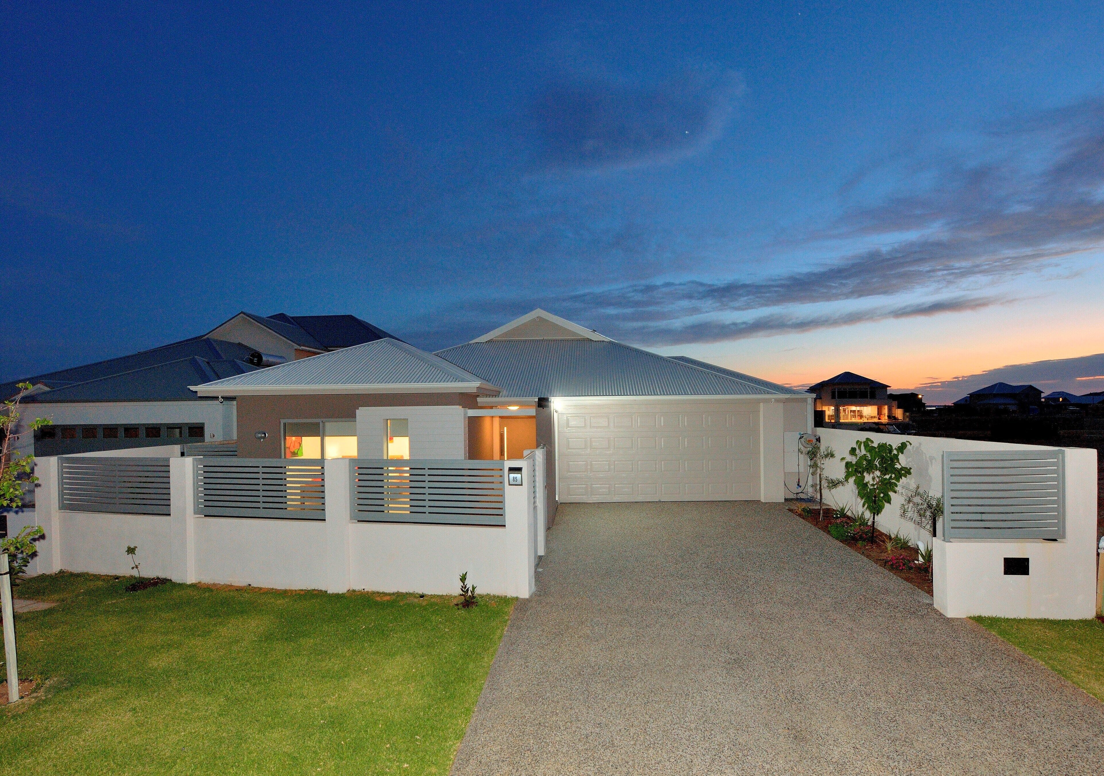 Blue Lagoon on Canal — image 30