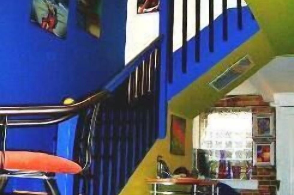 The Gallery Getaway in the Heart of Historic, Riverfront Wilmington!