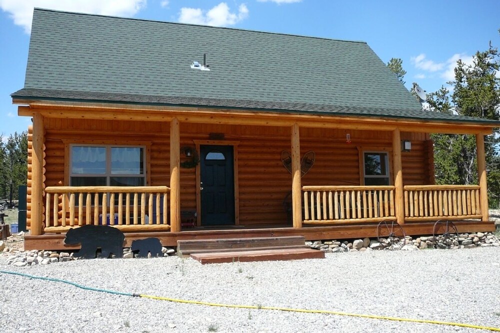 Log Home Rental in Warm Springs Ranch, Fairplay, Colorado
NO CLEANING FEES
