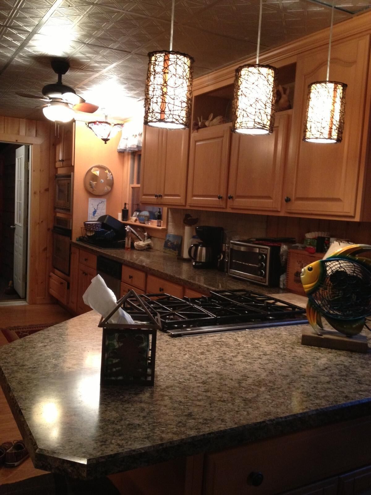 Cozy Lake Front Adirondack Cottage at a Great Price