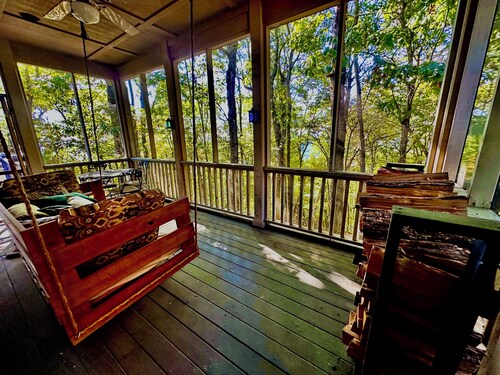 WNC’s Breathtaking Blue Ridge & Great Smokies meet the SC Jocassee Gorges