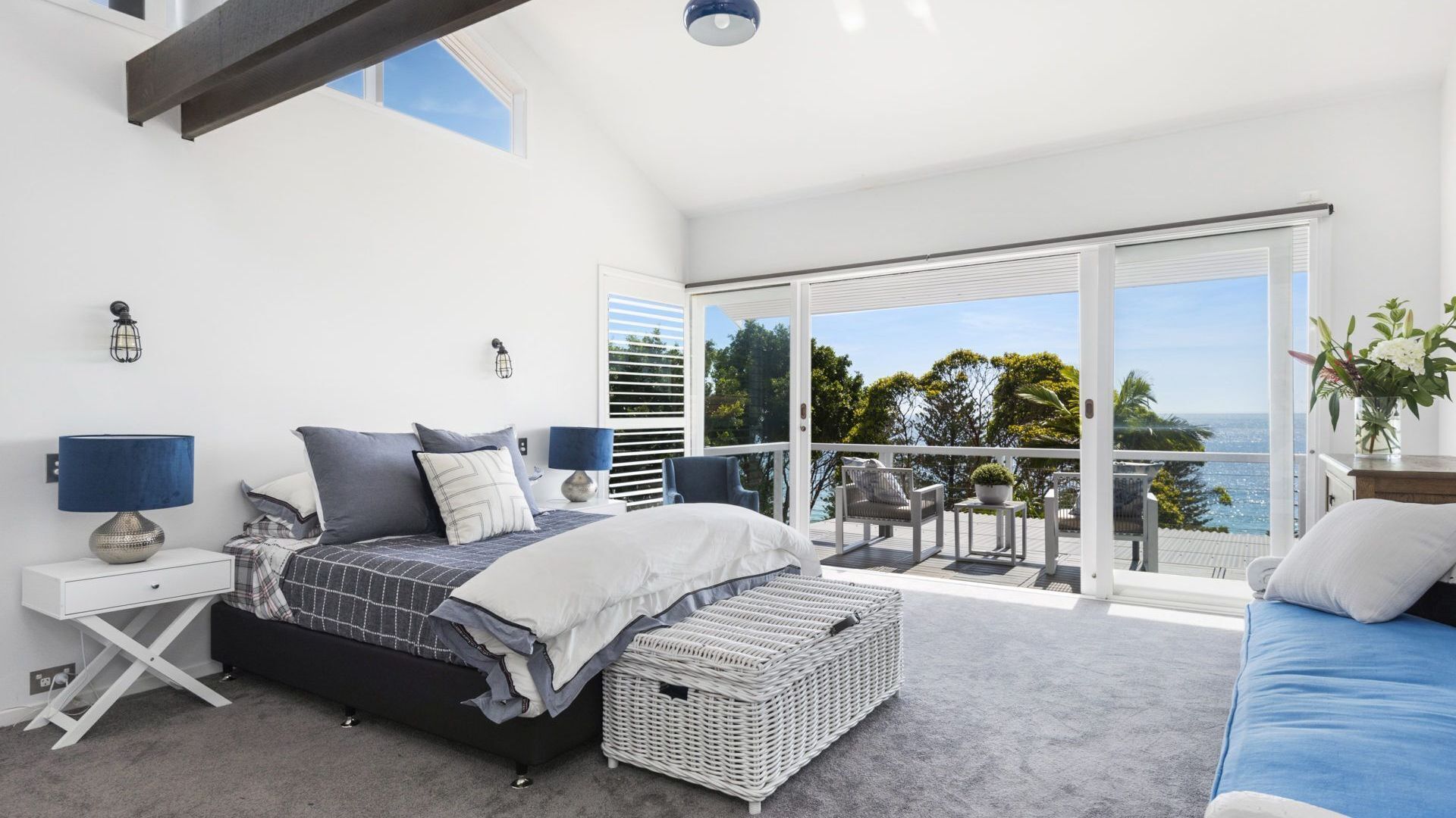 TRADE WINDS by Palm Beach Holiday Rentals — image 4