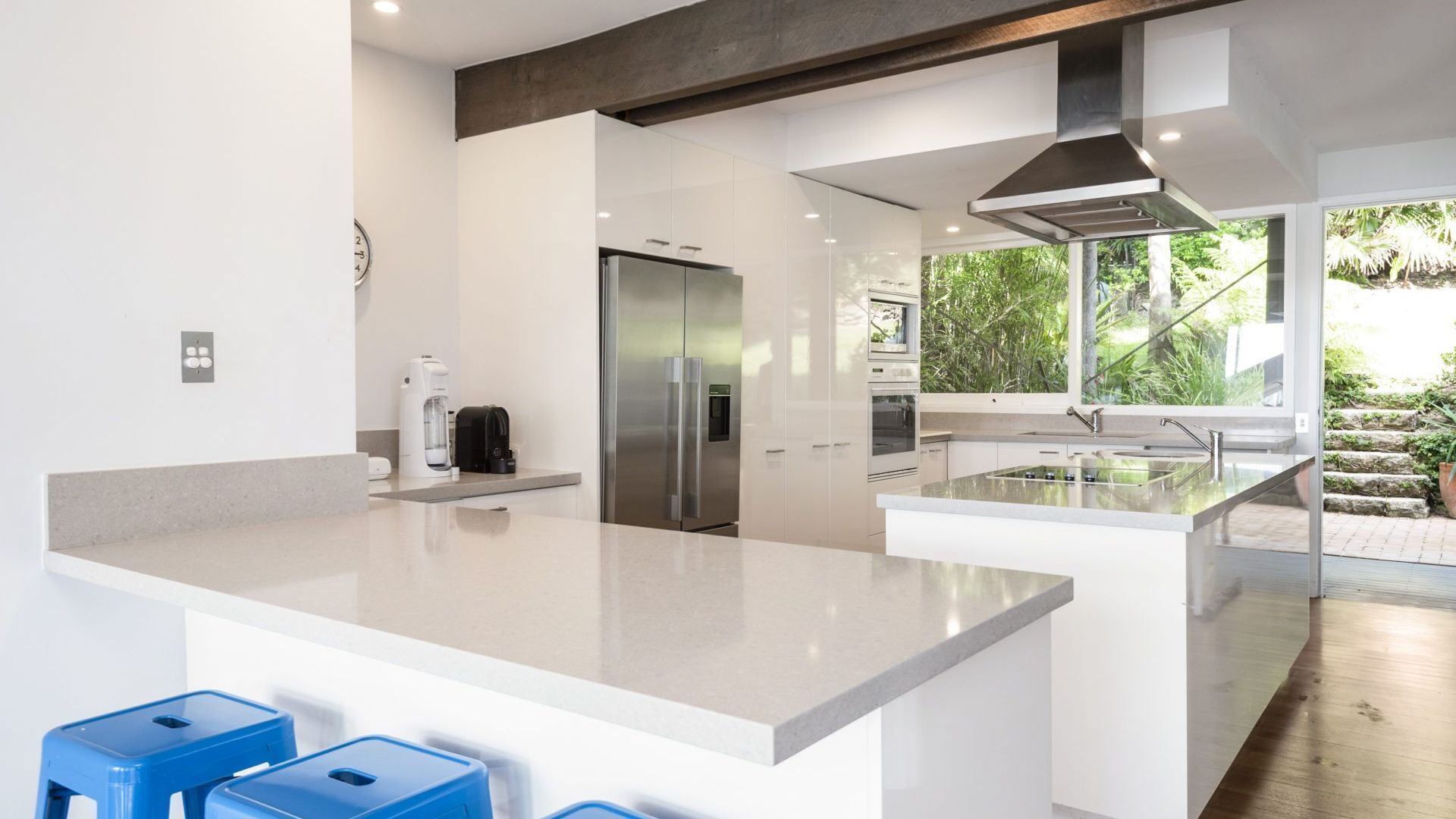 TRADE WINDS by Palm Beach Holiday Rentals — image 8