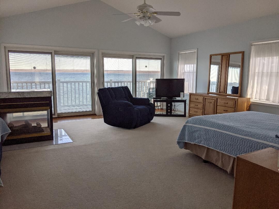 Second floor: Master bedroom balcony