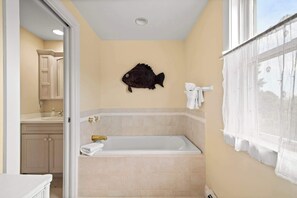 Nicht klassifiziertes Bild, 2 von 49, Schaltfläche