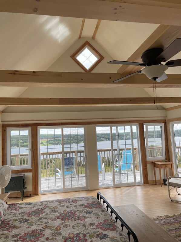 4 camere, ferro/asse da stiro, culla da viaggio, Wi-Fi gratuito