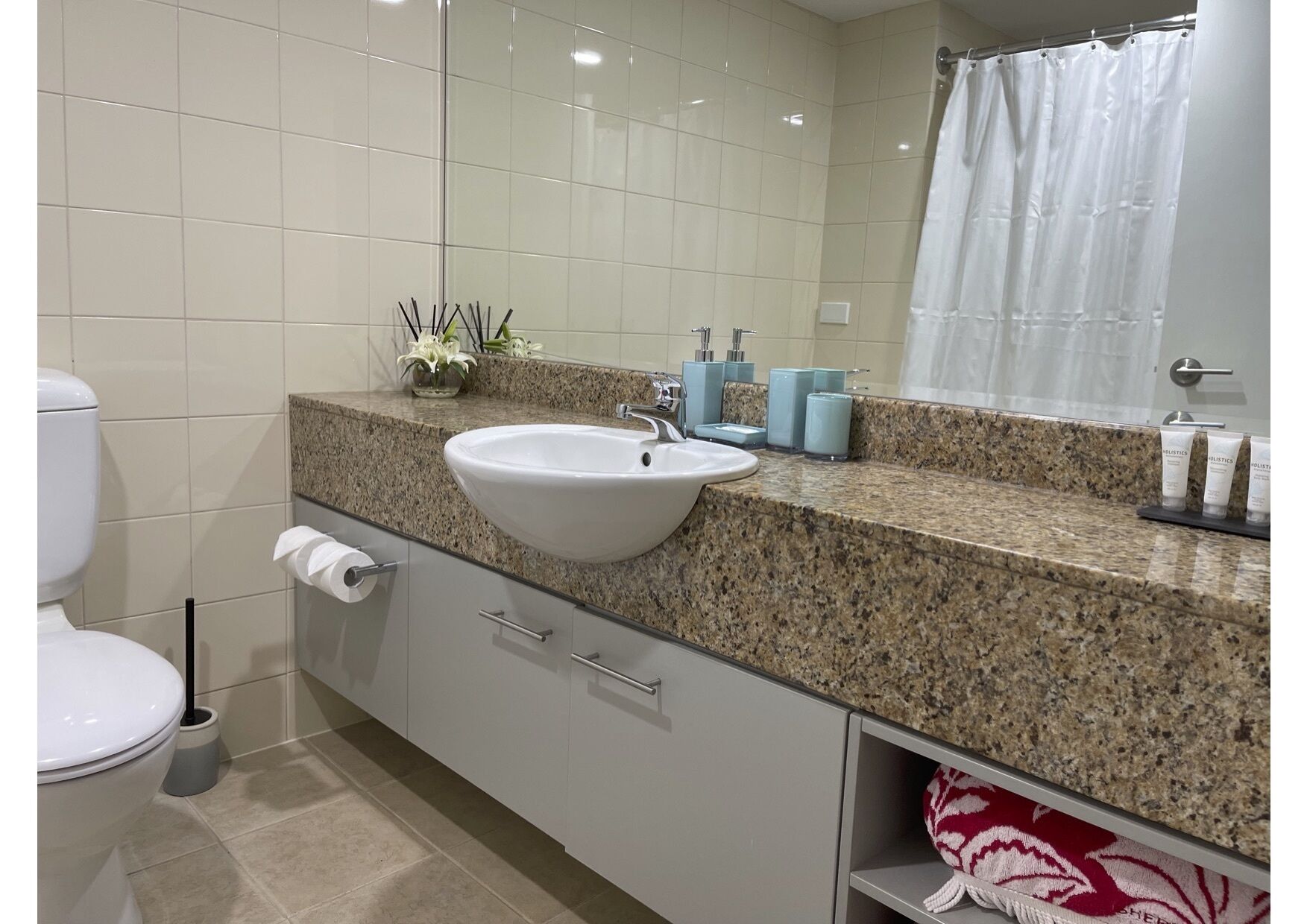 1405- DRIFT RESORT- LARGE FAMILY APARTMENT WITH STUNNING OCEAN VIEWS  — image 14