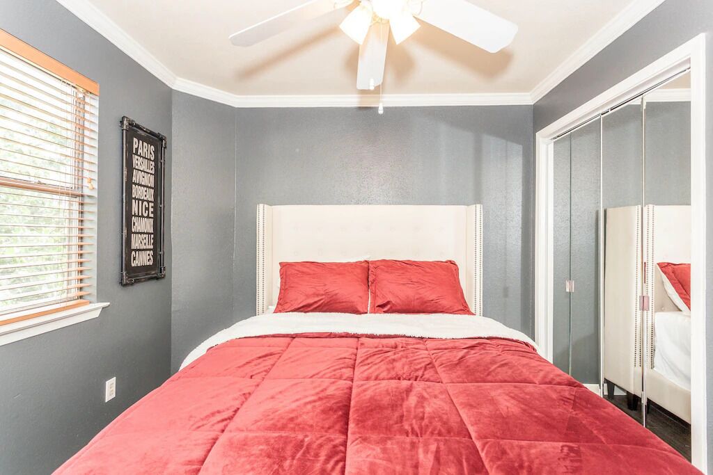 Rock Royalty 4 bedroom Suite