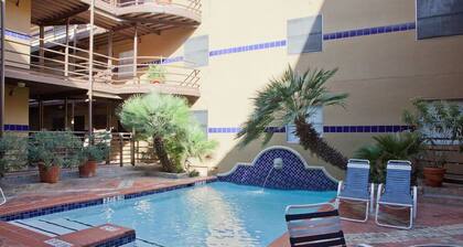 Rock Royalty 4 bedroom Suite