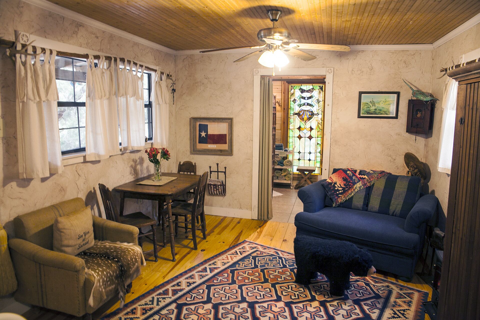 Romantic Cabin Getaway 