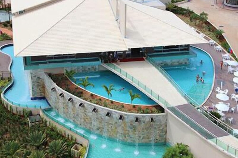 APART HOTEL CTC -At Araras ,Hotel CTC .City center, in front of Mc Donalds .