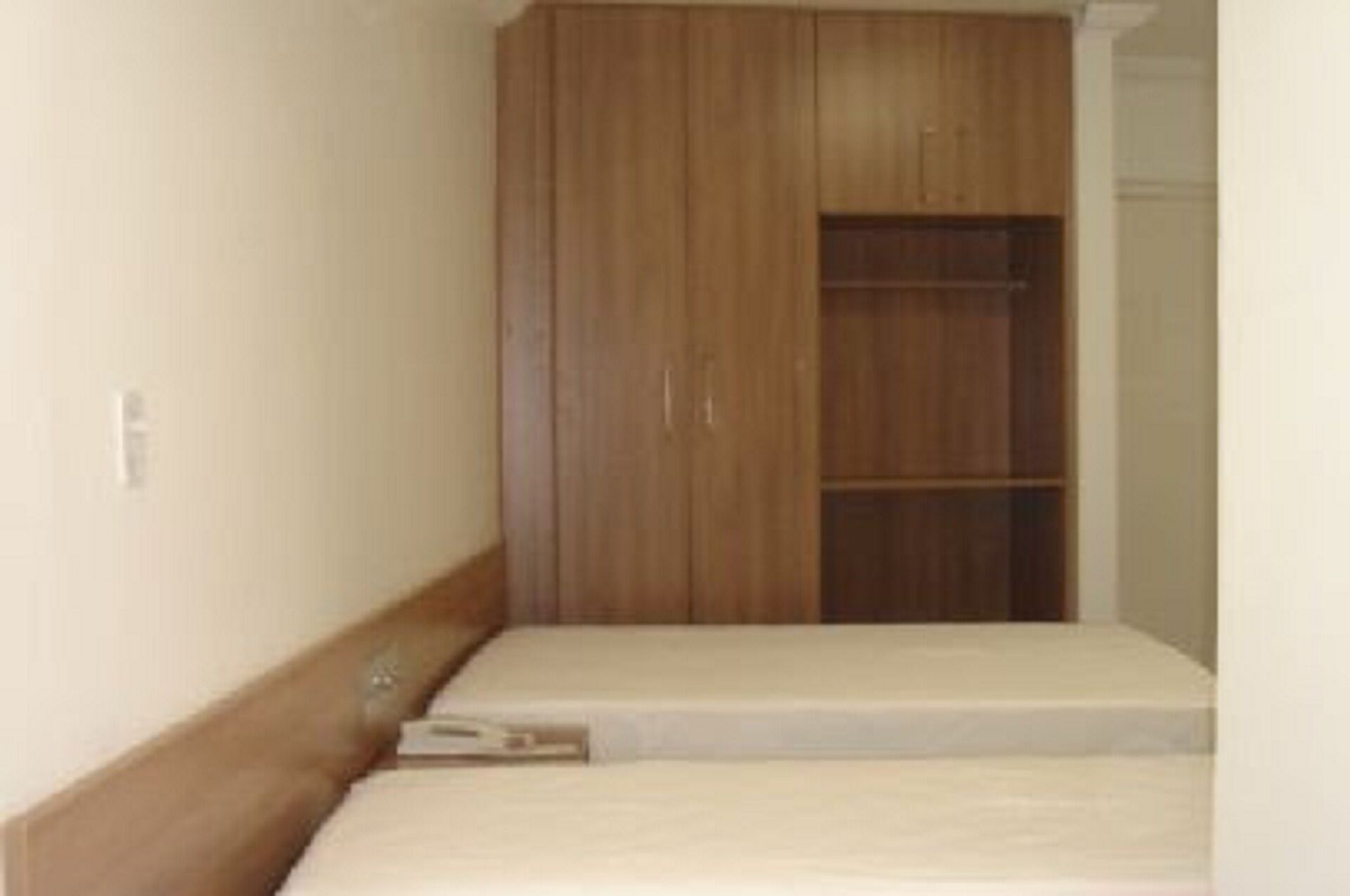 APART HOTEL CTC -At Araras ,Hotel CTC .City center, in front of Mc Donalds .