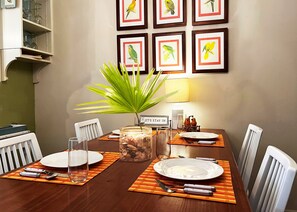 Dining - Promotions! Highly-Recommended Historic District Property-Walk/Bike (Beaufort)