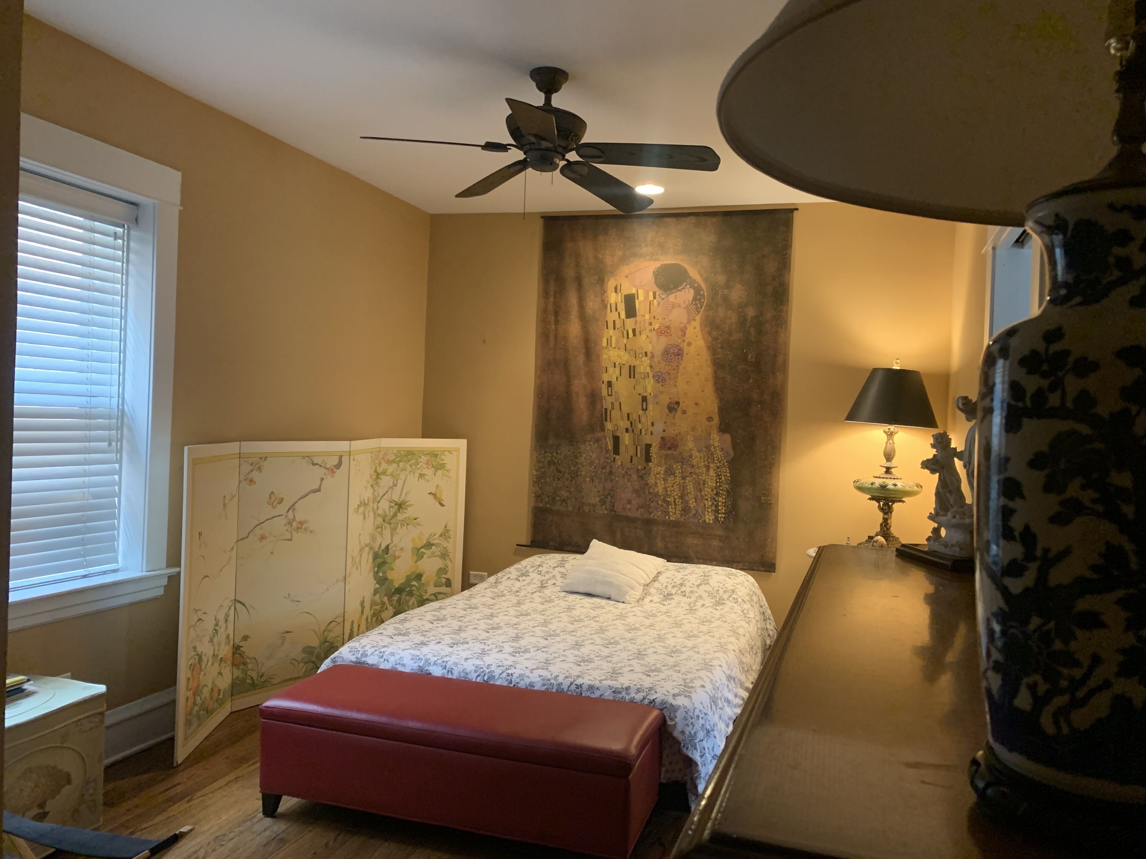 Eclectic Beauty in Historic Neighborhood  -Winter Special-