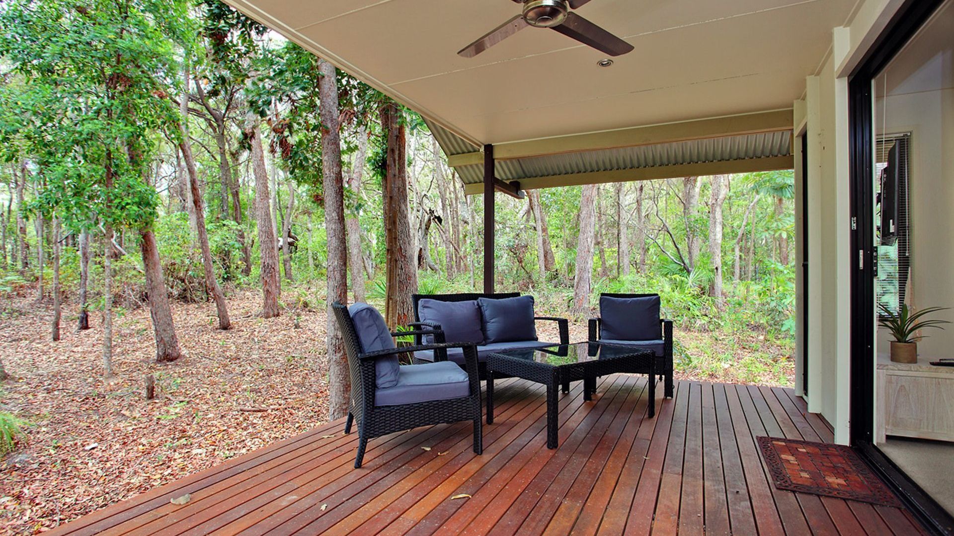 6 Orania Court - Rainbow Shores. 200m to beach. Wifi — image 19