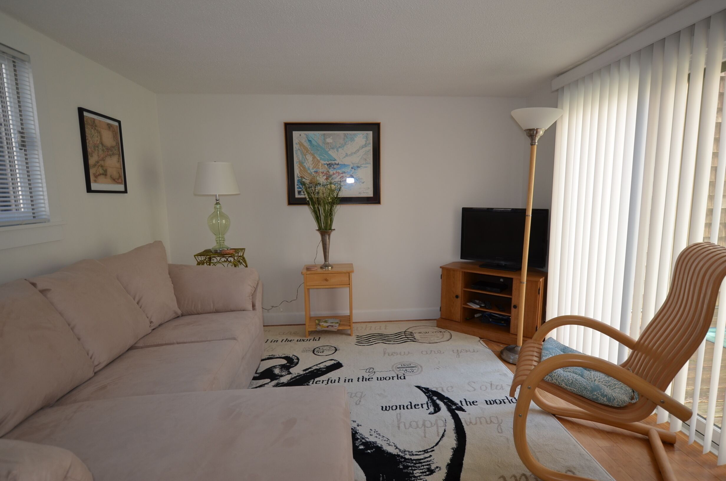 Updated 2 Bed 2 Bath Condo with Tennis Courts