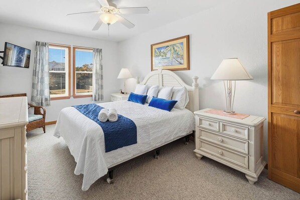 5 bedrooms, WiFi, bed sheets