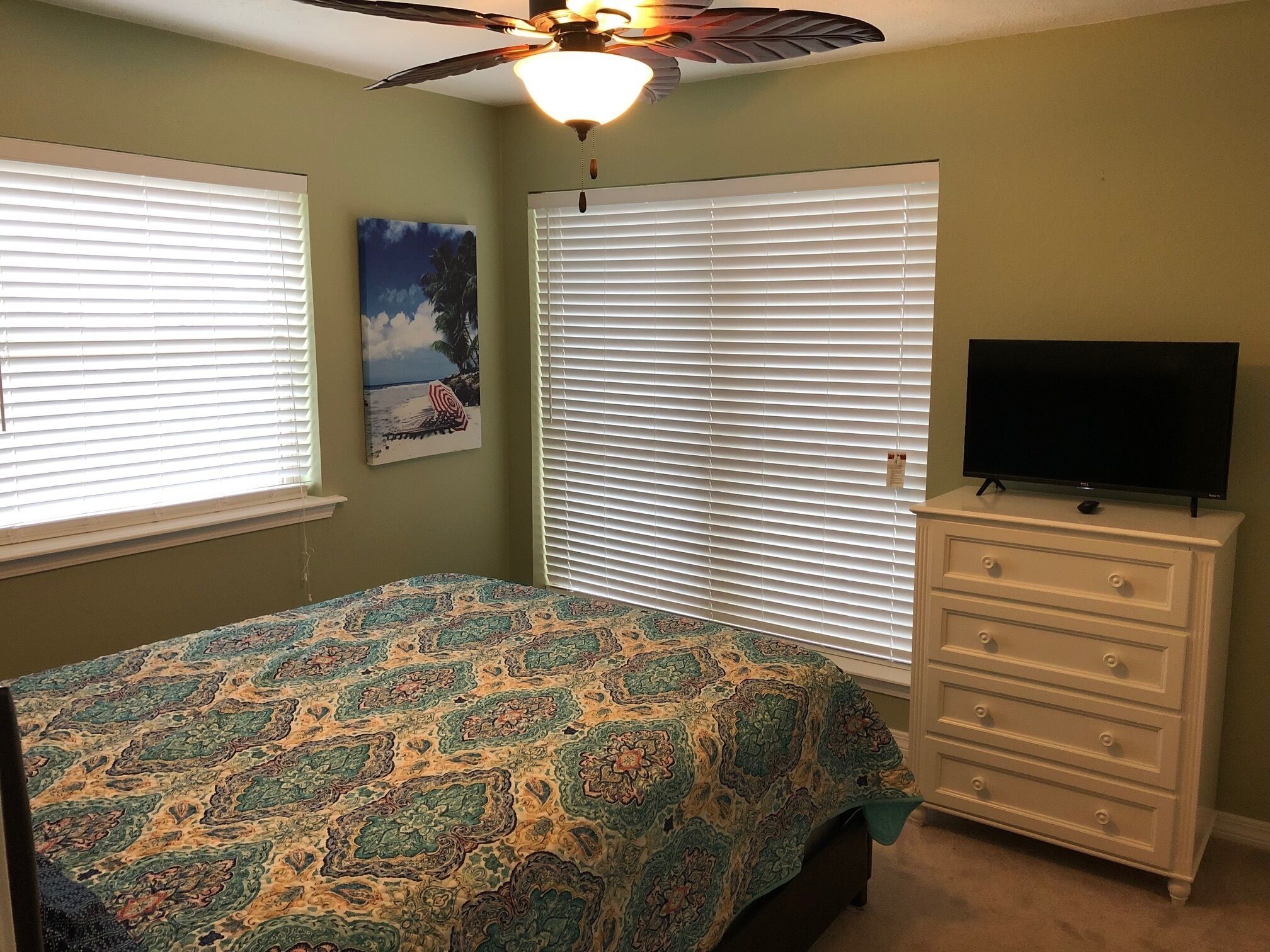 Perdido Key/Pensacola Pass sleeps 14