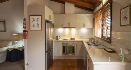 "The Studio" Armidale
