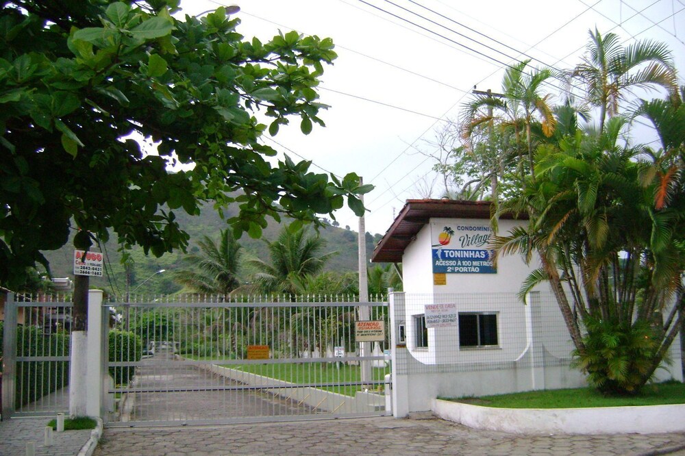 Toninhas Beach - Closed Condominium - Sea Side