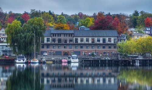Painted Rock Vacation Rental - Walking To Watkins Glen Attractions