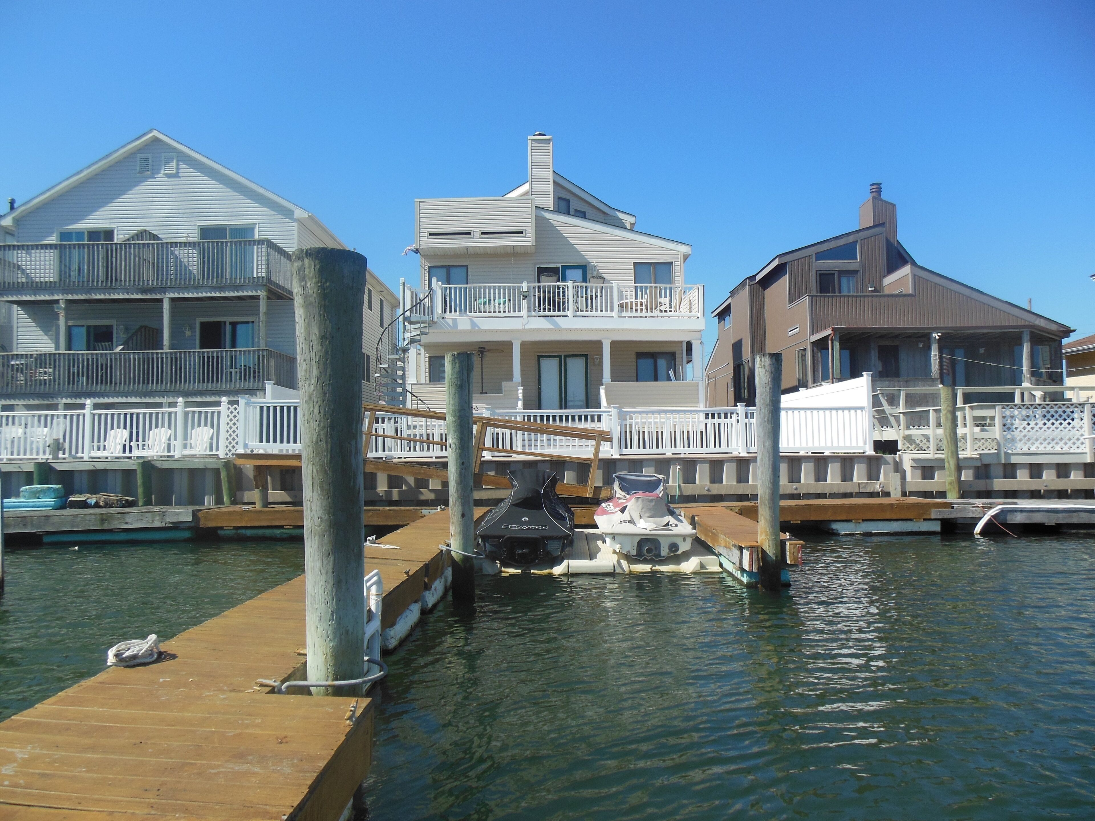 Water Front Condo Beautiful family oriented 3Bdr Boat Slips