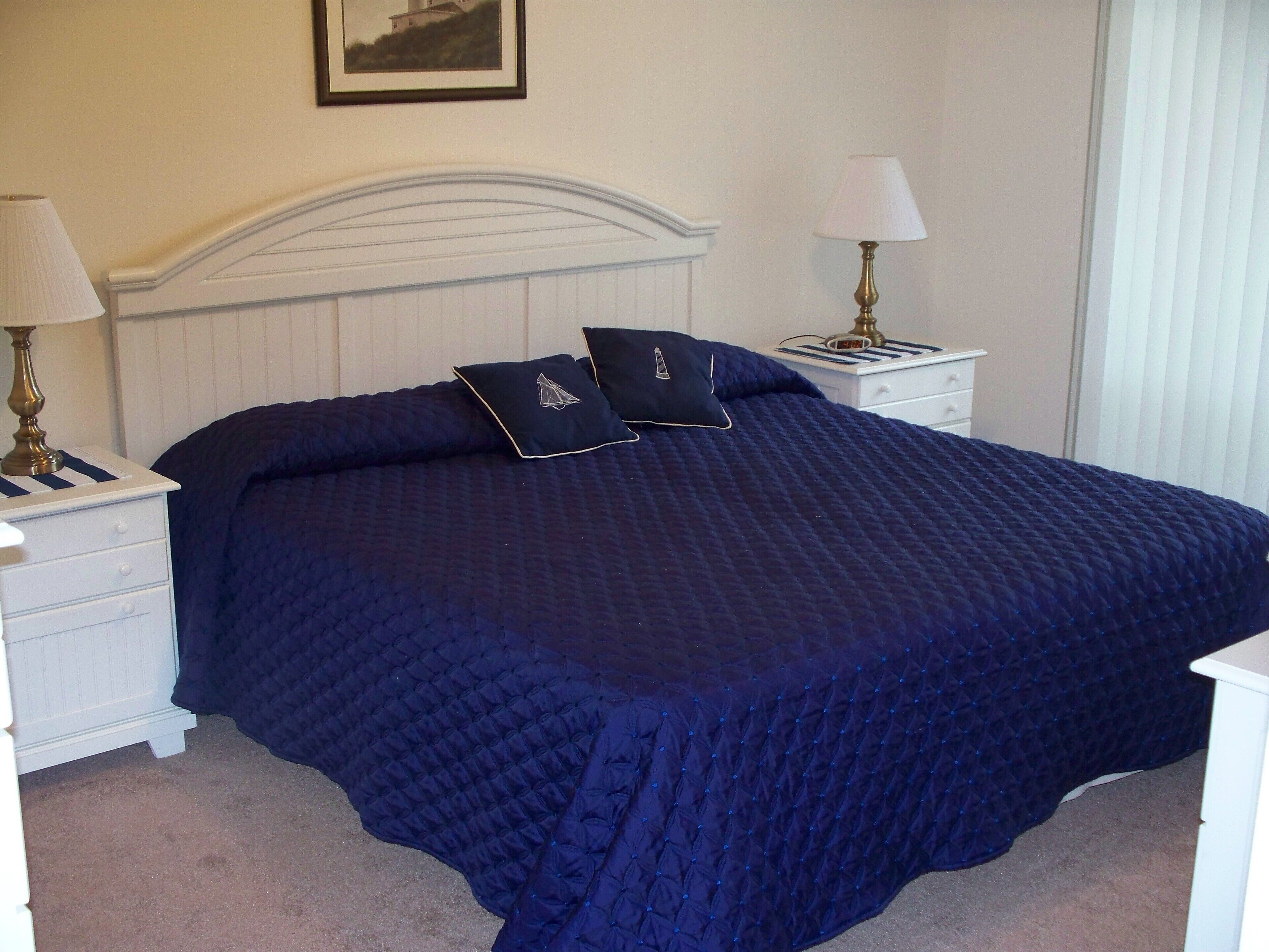 First Floor Luxury 1,350 Sq Ft  First Floor Condo w/ No Steps 