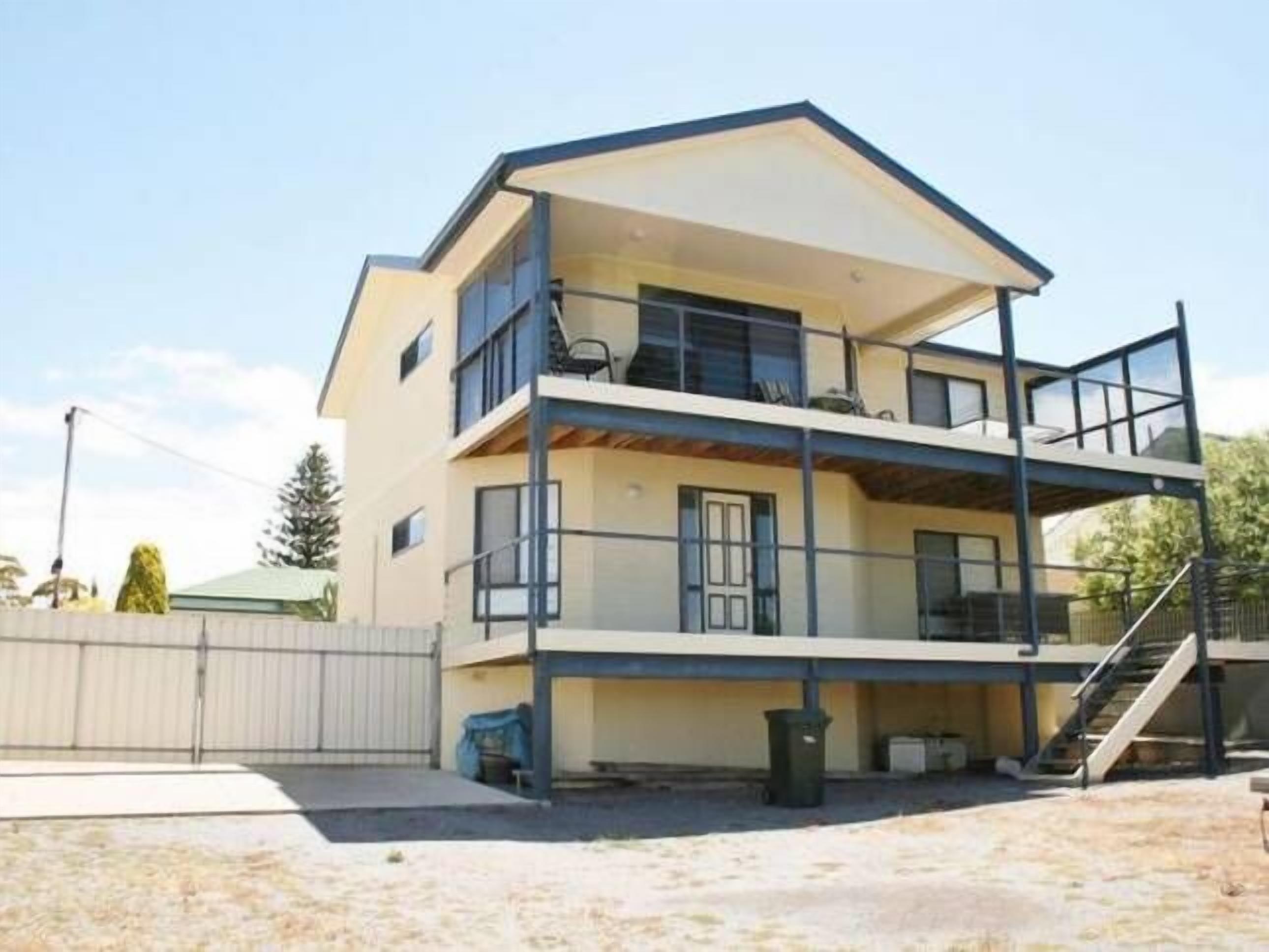 Sea-Breaze - An Oasis For The Whole Family — image 18