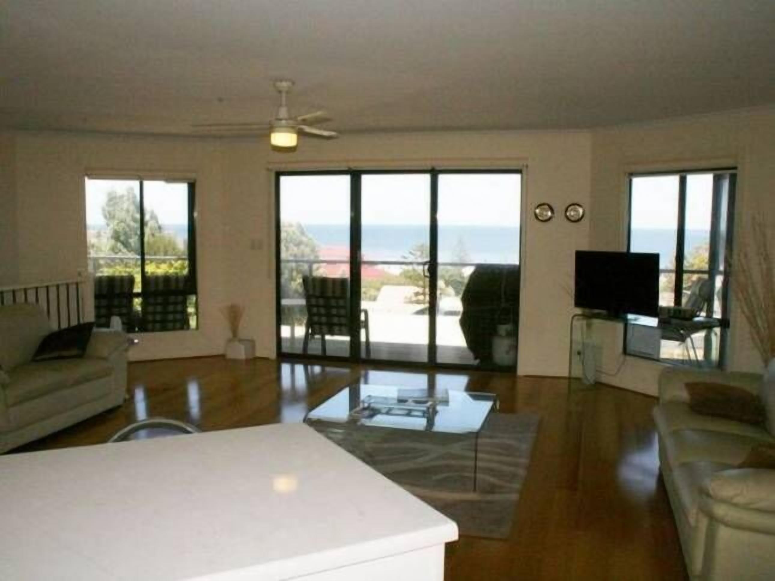 Sea-Breaze - An Oasis For The Whole Family — image 5