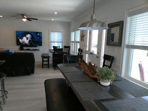 Interior - 8 Bedroom 5+ bath Designed for Large Families with 4 Private Suites (Ocean City)