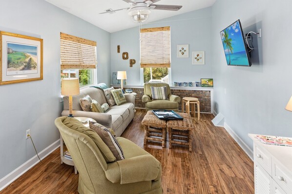 スマートテレビ、DVD プレーヤー、書庫