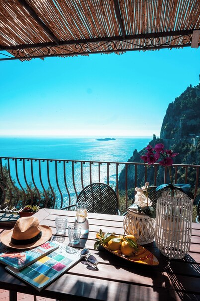 Villa Punta Del Sole Positano choose authenticity for your stay in Positano!