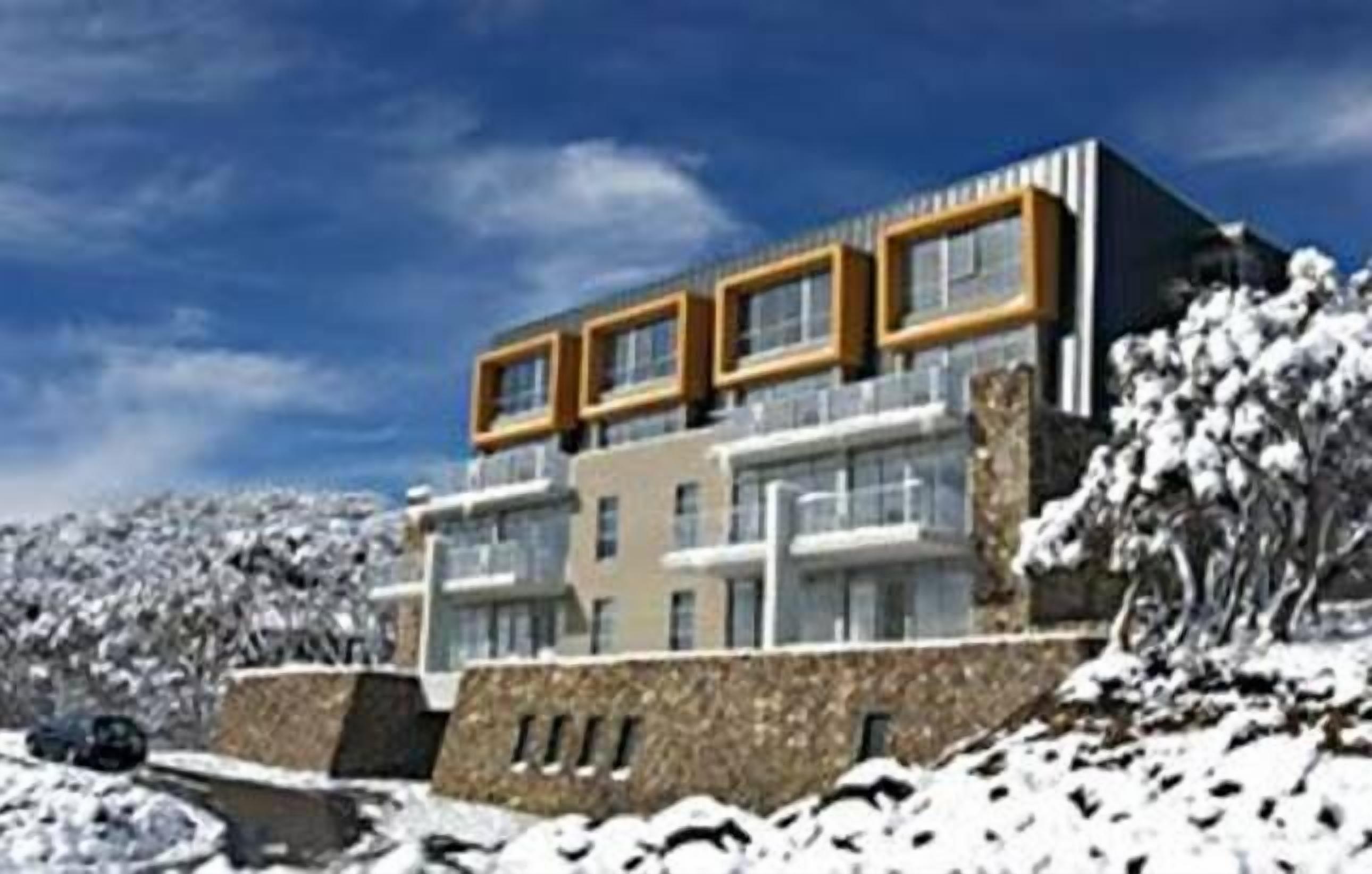 Alpine Bliss at Moritz (Hotham) -  2 under cover parks — image 13