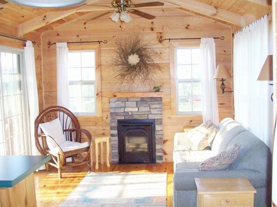 Cabin in the Meadow-Peaceful 1BR 20Acre Rural Retreat-HotTub-WiFi-Near Asheville