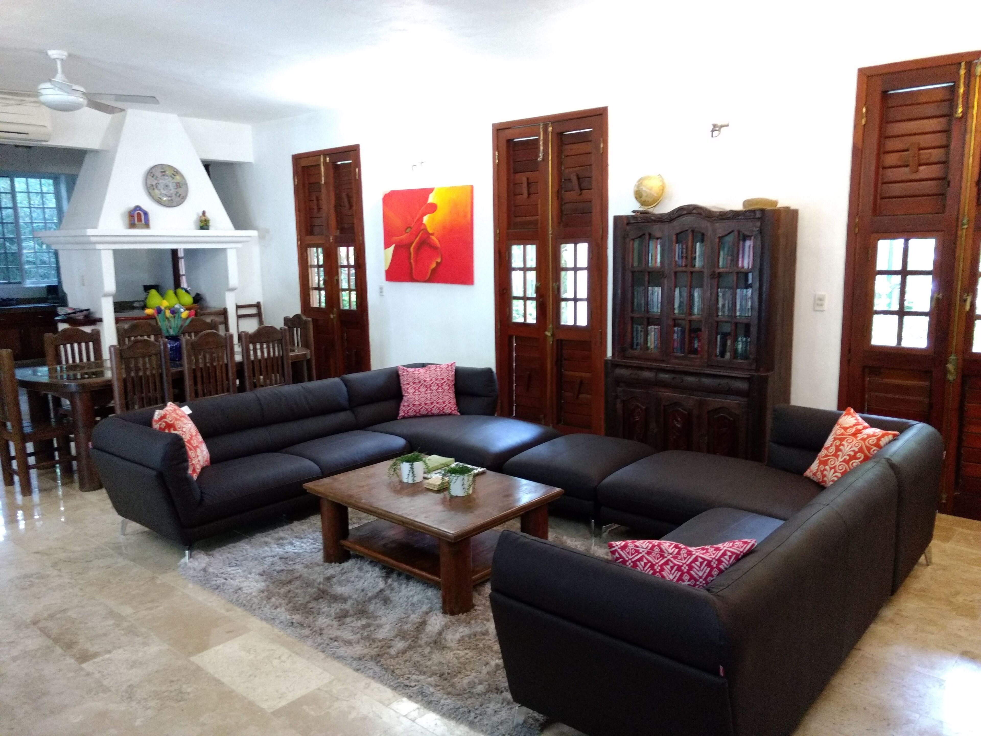 Beautiful Luxury Oceanview House, Steps to Beach and 5th Ave -  Private  Pool!!