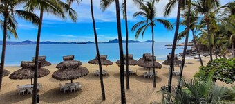 Oceanfront Luxury Villa in Gated Community