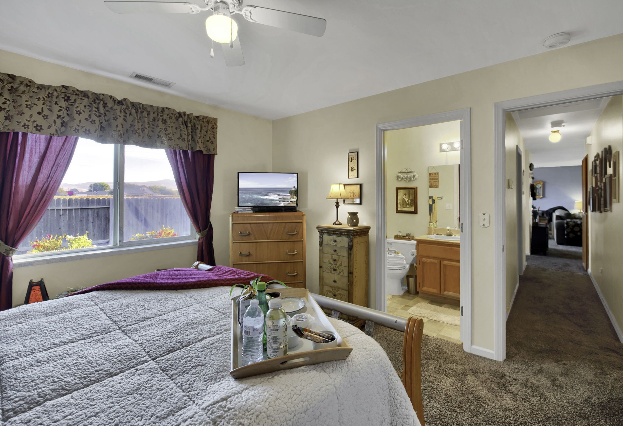 Toni's Country Desert Oasis Includes HOMEMADE BREAKFAST/DINNER