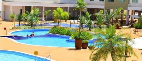 Indoor pool, outdoor pool