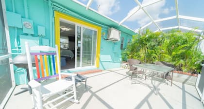 Pet-Friendly / Family-Friendly Waterfront Vacation Rental + Free Boat Dockage!