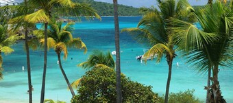 Location Location Location II - Simply The Best On The Beach! 