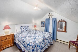 1 bedroom, desk, iron/ironing board, WiFi